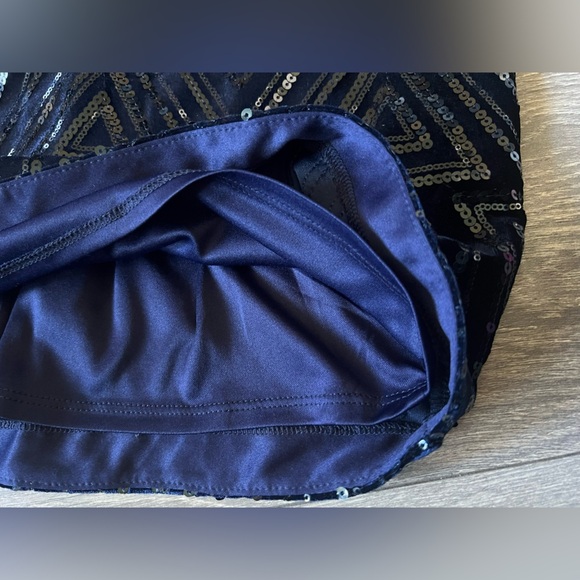 Eliza J Elegant Diamond Patterned Navy Sequin Mini Dress. Size 6 NWOT! - Picture 9 of 14